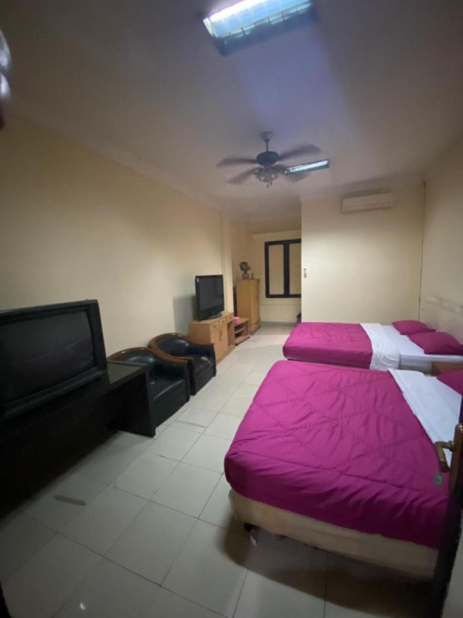 326 Kebayoran Hotel